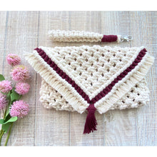 Load image into Gallery viewer, Macrame Clutch
